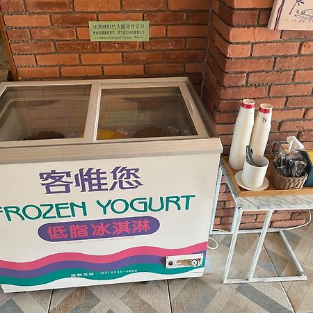 Hua Xiang Hotel -Zouying Kaohsiung Dış mekan fotoğraf